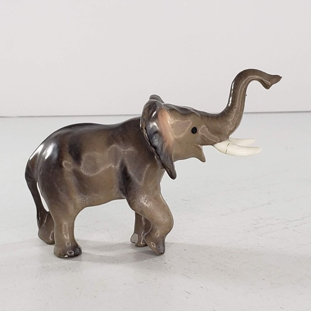 Hagen Renaker Mama Elephant Trunk Up Lucky Matte Miniature Figurine *Repaired*